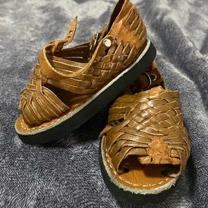 Toddler huarache